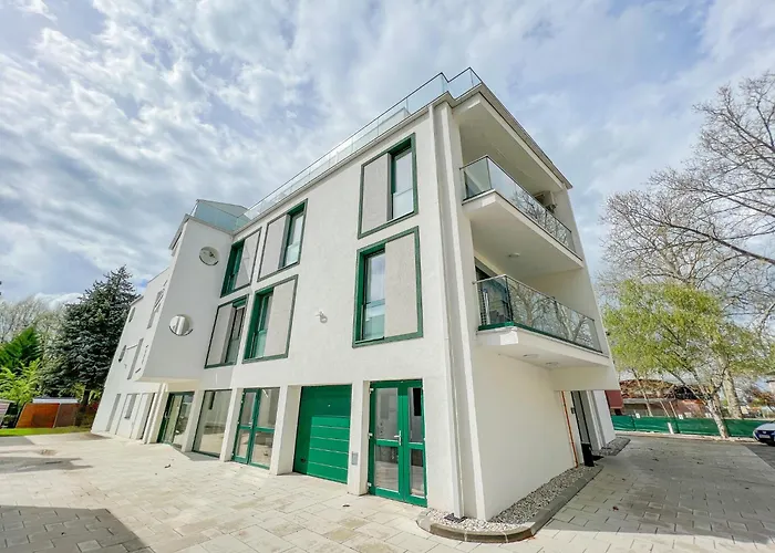 Villa Bauhaus Gold